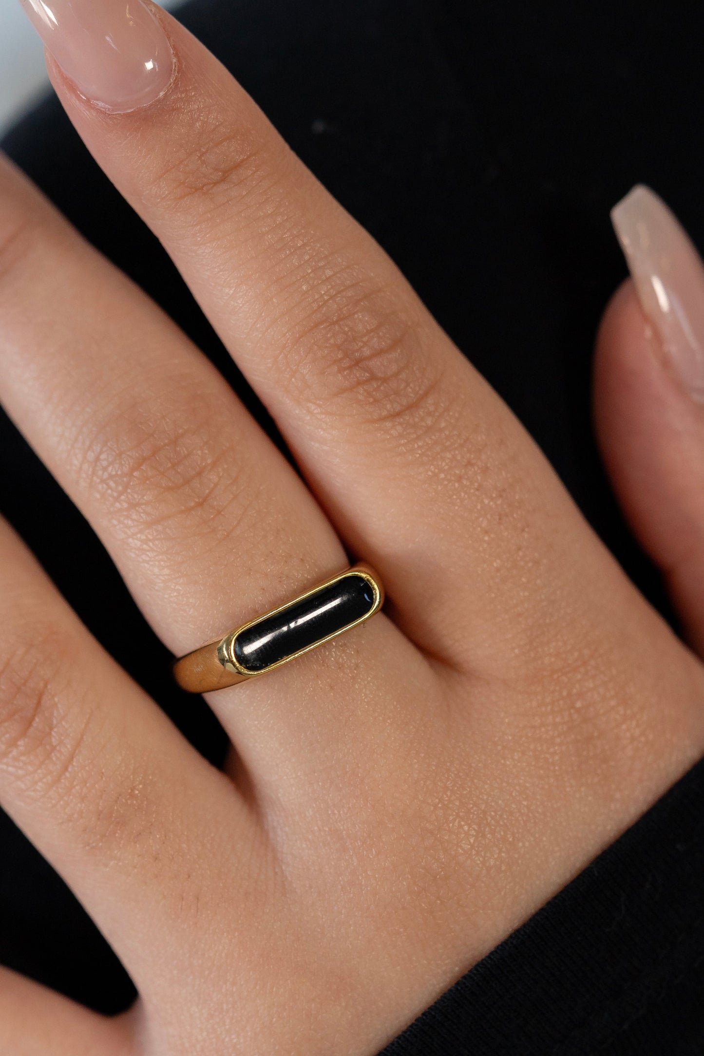 Black lane rings