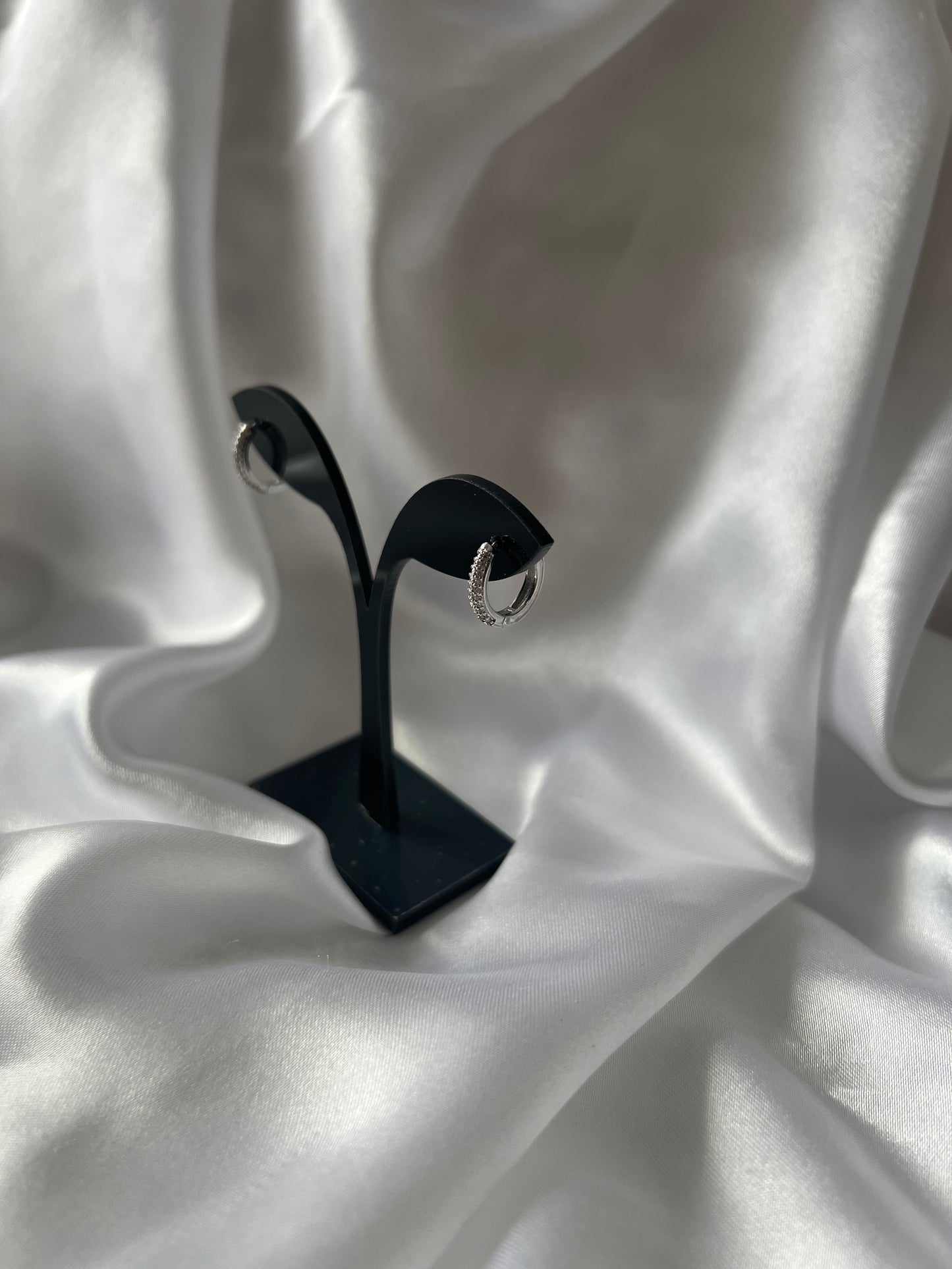 Ashen Mini Hoop