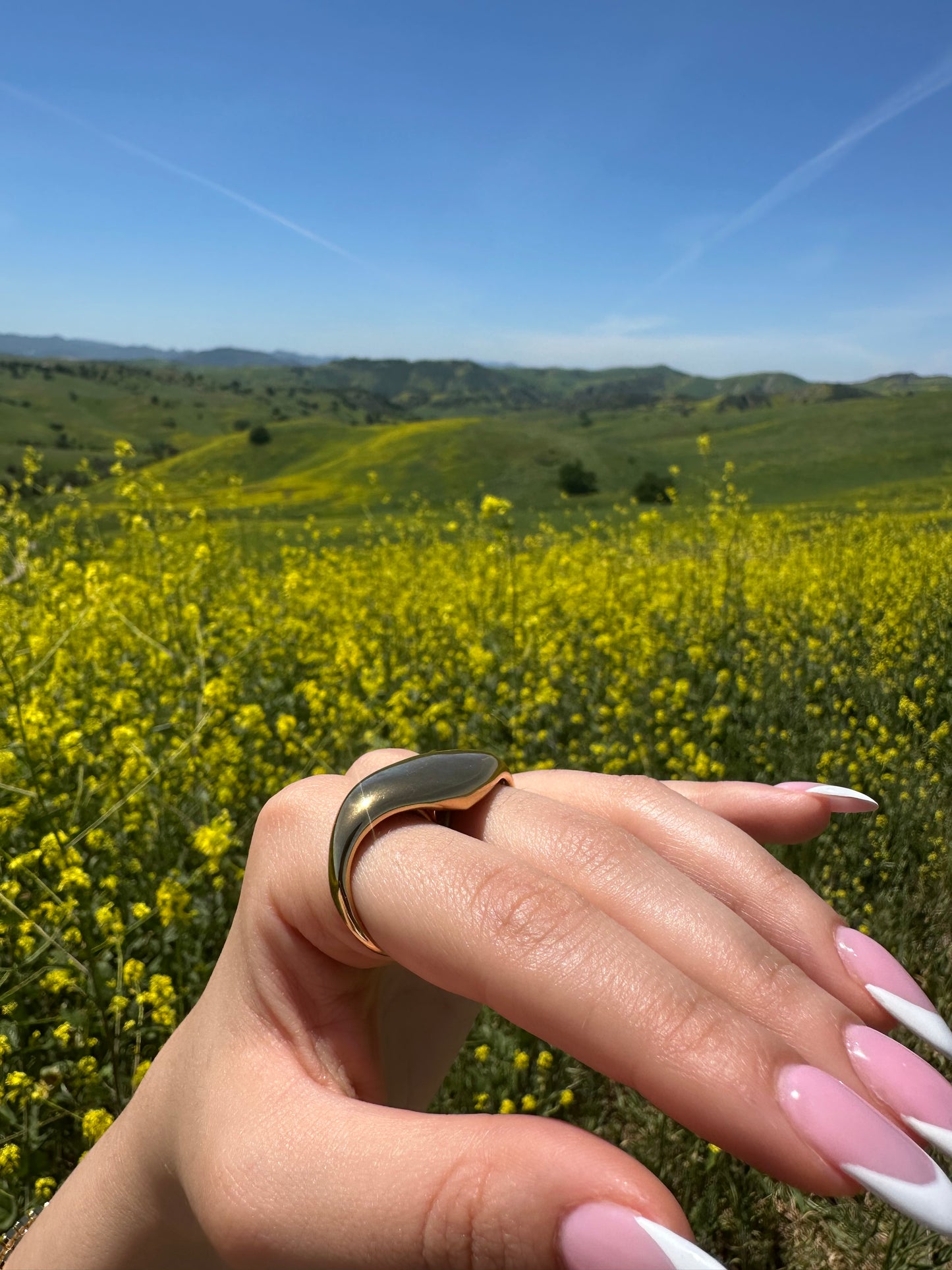 Timeless Bond Rings