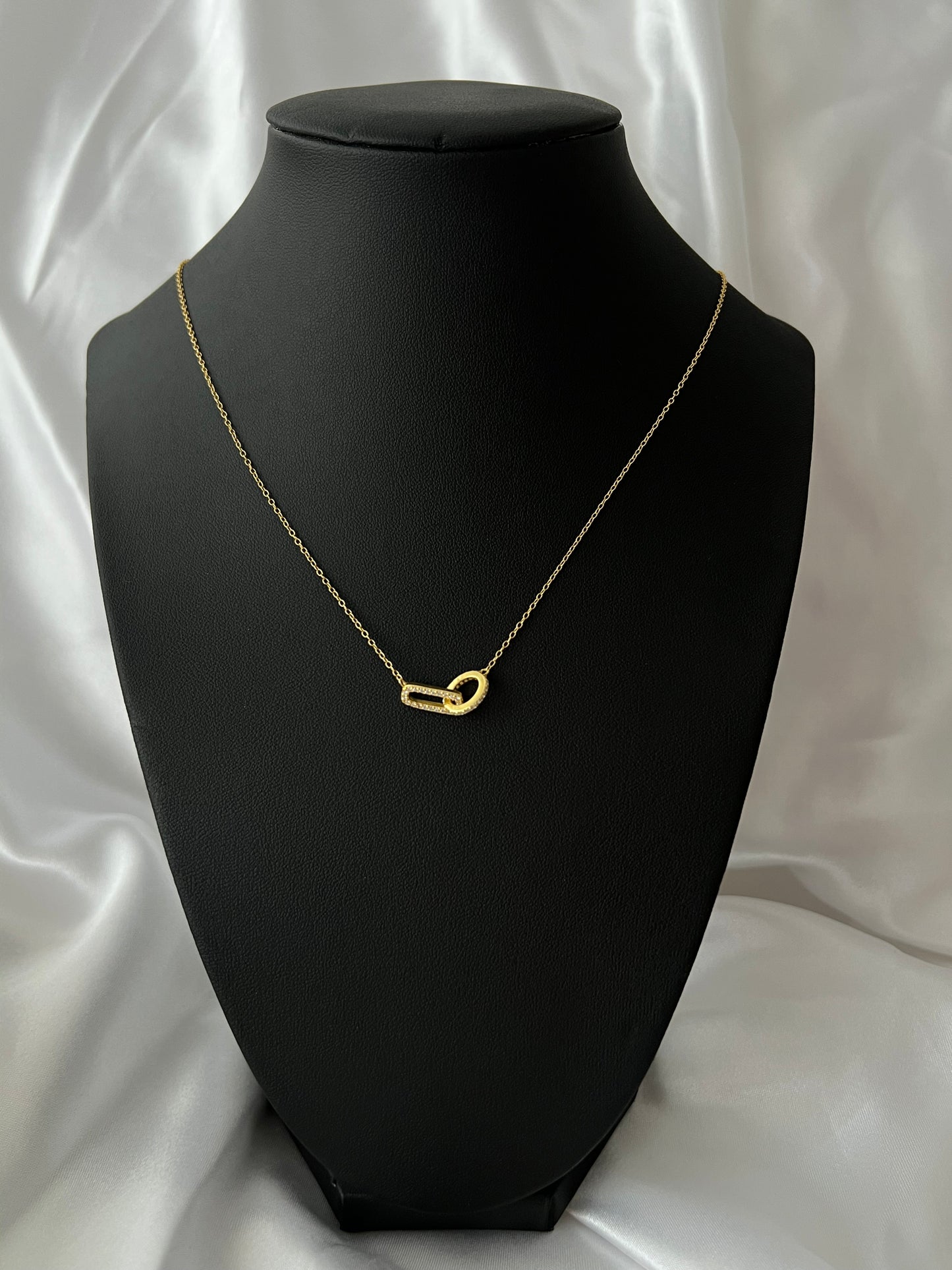 Liaison Necklace