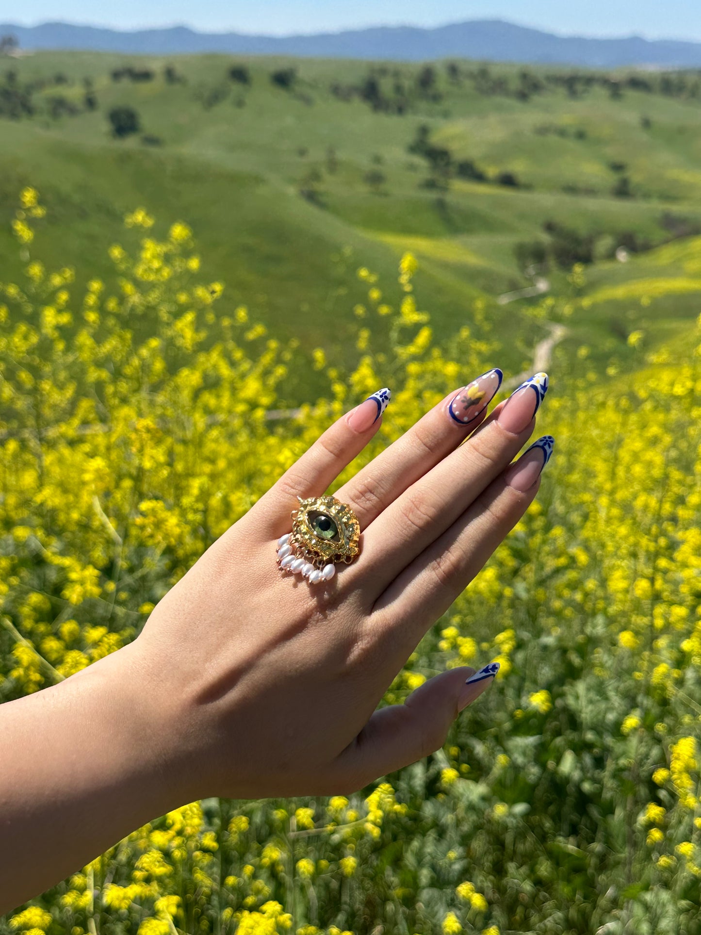 Golden Gaze Ring